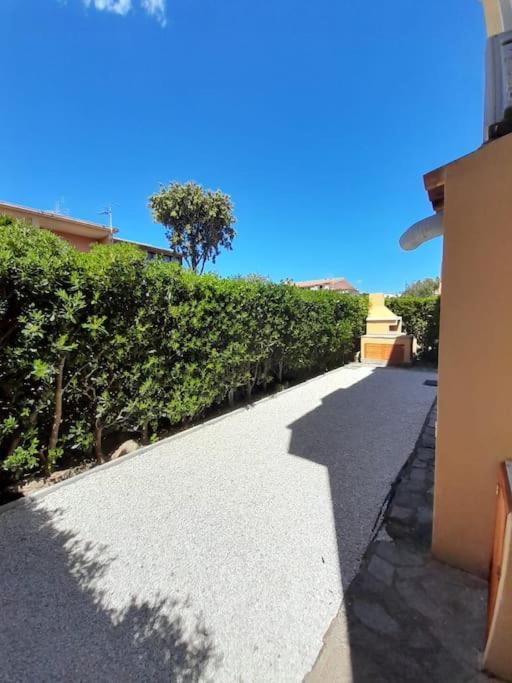 Casa Gioia Apartamento Olbia Exterior foto